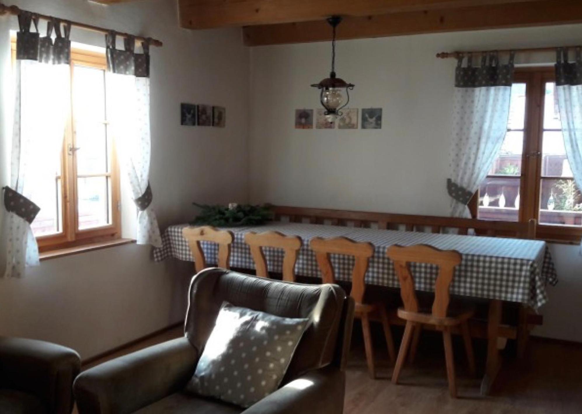 Villa Domcek V Strani Mýto pod Ďumbierom Esterno foto