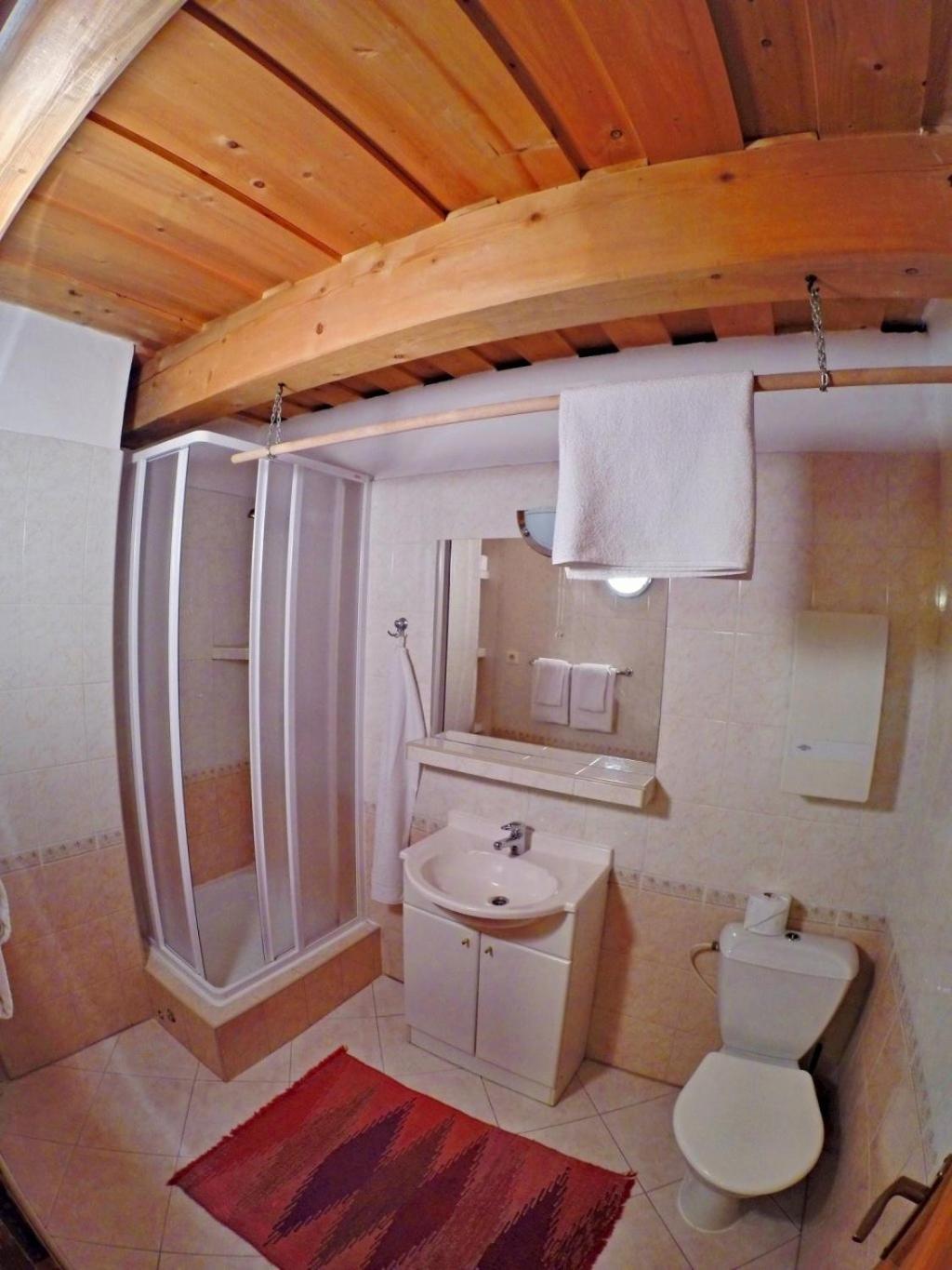 Villa Domcek V Strani Mýto pod Ďumbierom Esterno foto